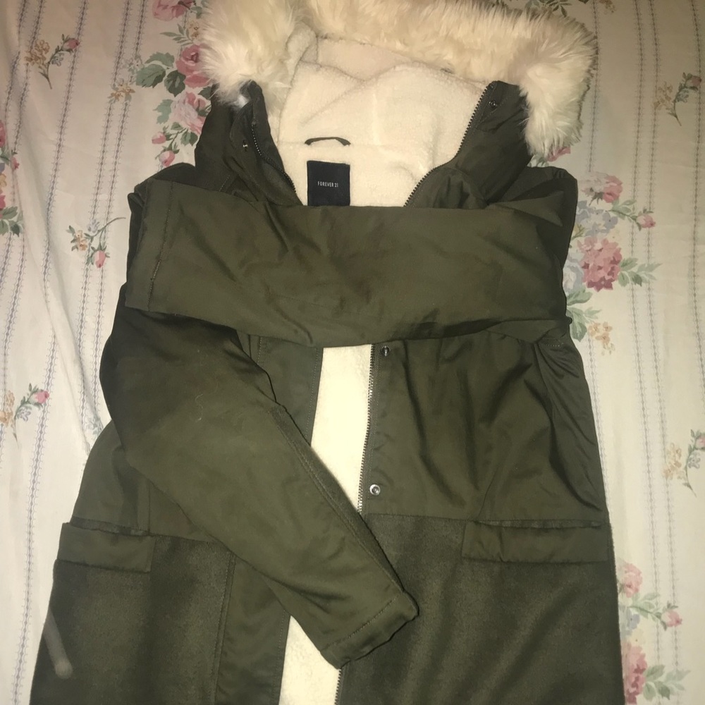 Olive green parka 30$ never use F21